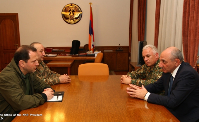 President of Artsakh receives Armenian defense minister