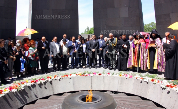 Հայաստանում հարգել են Պոնտոսի հույների ցեղասպանության զոհերի հիշատակը