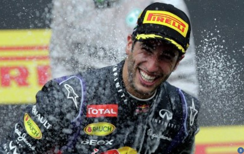 Риккьярдо выиграл Гран-при Монако
