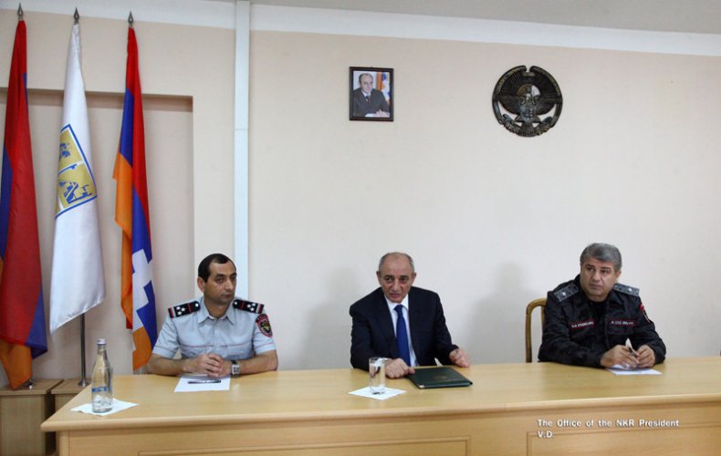 Бако Саакян представил сотрудникам полиции Республики Арцах новоназначенного руководителя