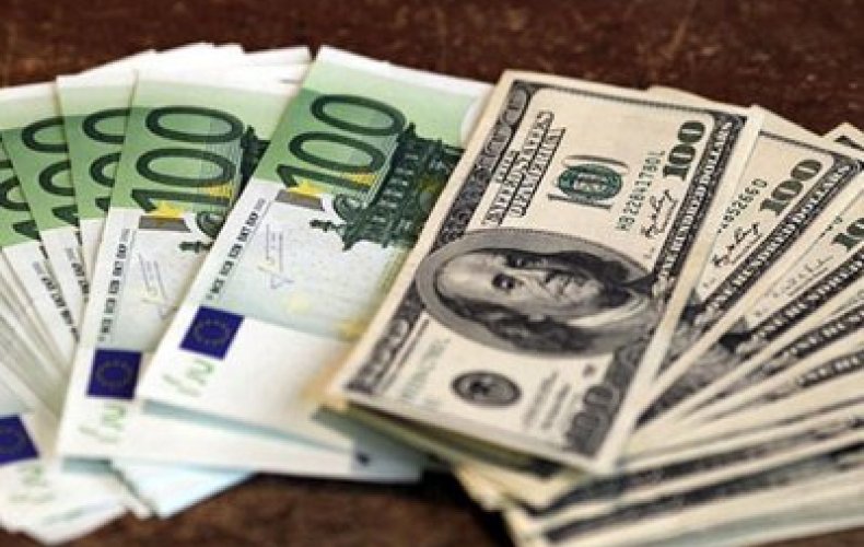 Euro drops sharply in Armenia