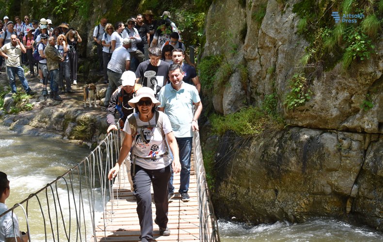 First suspension bridge opened in Artsakh's Hunot Canyon
