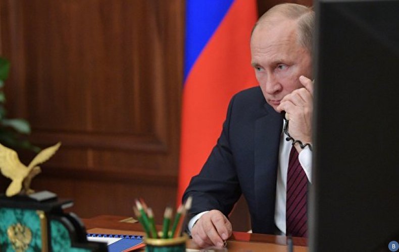 Путин и Порошенко второй раз за месяц поговорили по телефону

