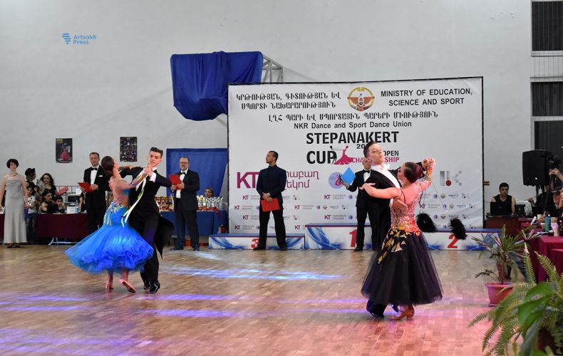 Состоялся чемпионат по спортивным танцам «Кубок Степанакерта»