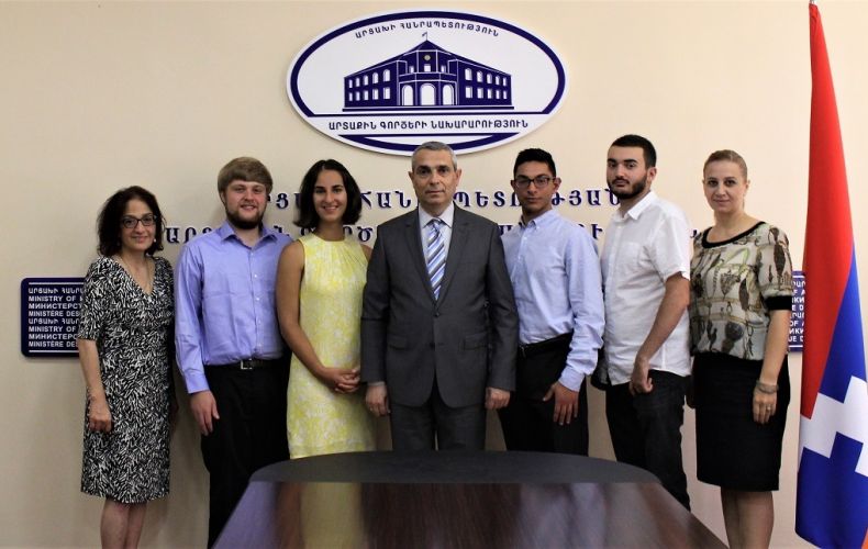 Artsakh FM receives interns of Armenian Assembly of America