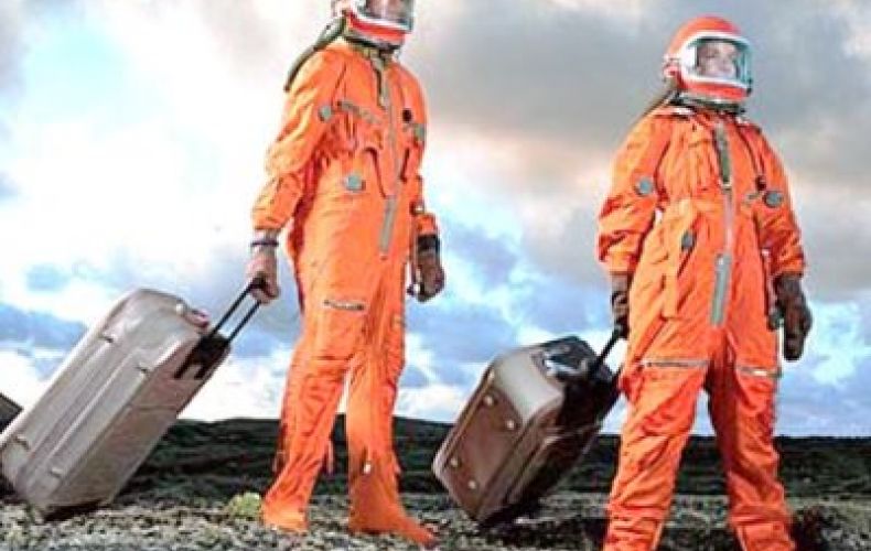Առաջին տիեզերական զբոսաշրջիկները 2019 թվականին կթռչեն
