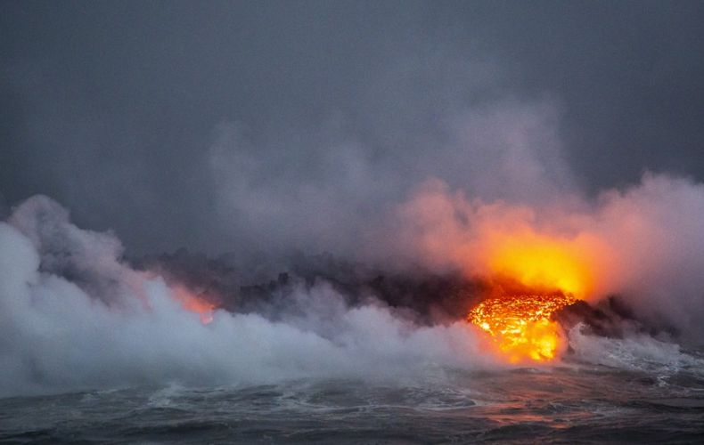 23 tourists injured when lava bomb hits Hawaii