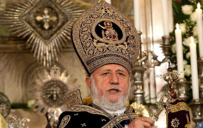 Католикос всех армян отбыл в Москву
