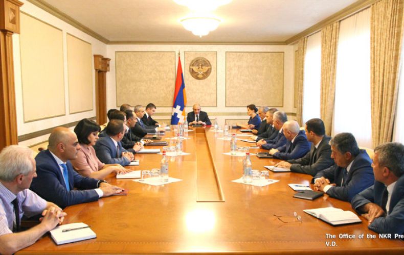 President of Artsakh meets with group of activists of Artsakh Movement and representatives of state government sphere