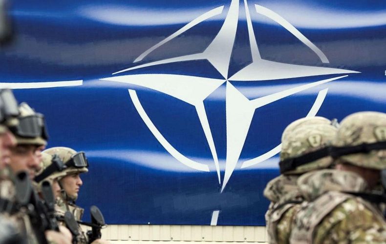 Миссия НАТО начала учения в Косово

