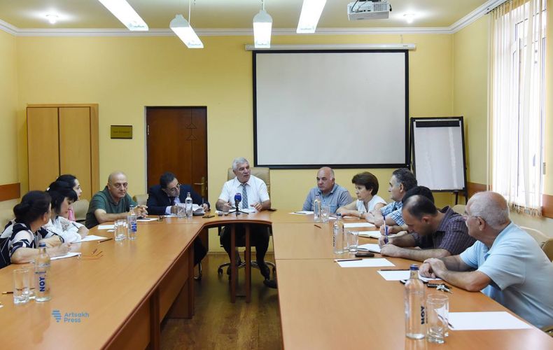 Совет армянских специалистов представил ряд проектов, связанных с общественной жизнью и государственным управлением в Арцахе