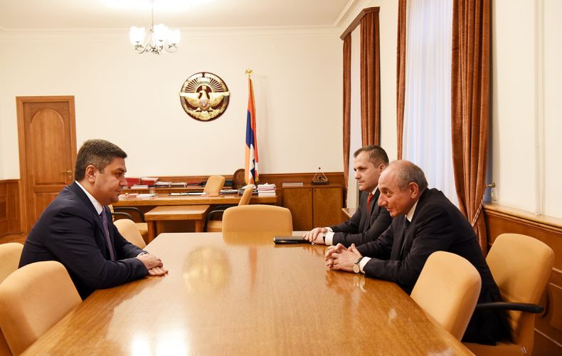 Бако Саакян принял директора Службы национальной безопасности Республики Армения