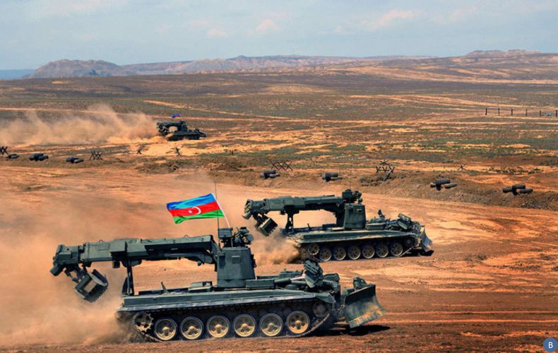 Азербайджан закупил у России военную продукцию на пять миллиардов долларов

