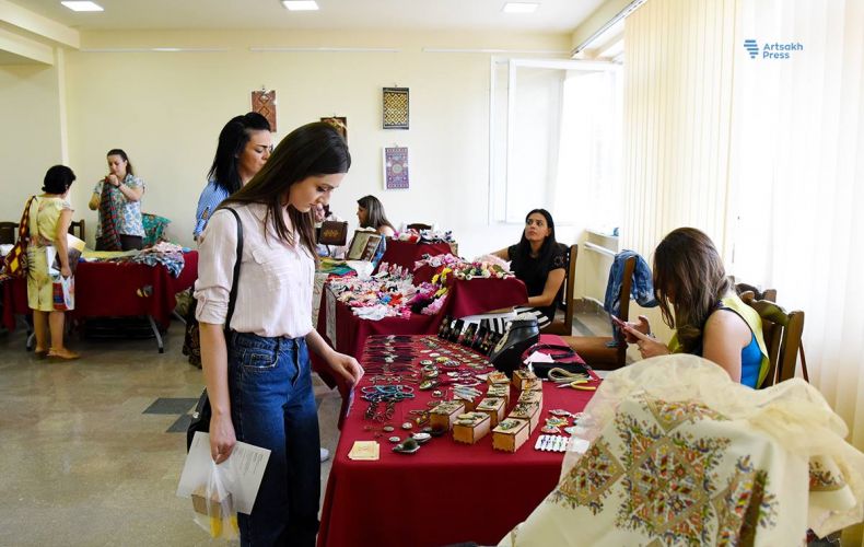 Exhibition-sale of repatriated Syrian-Armenians' handmade works organized in Stepanakert (Photos)