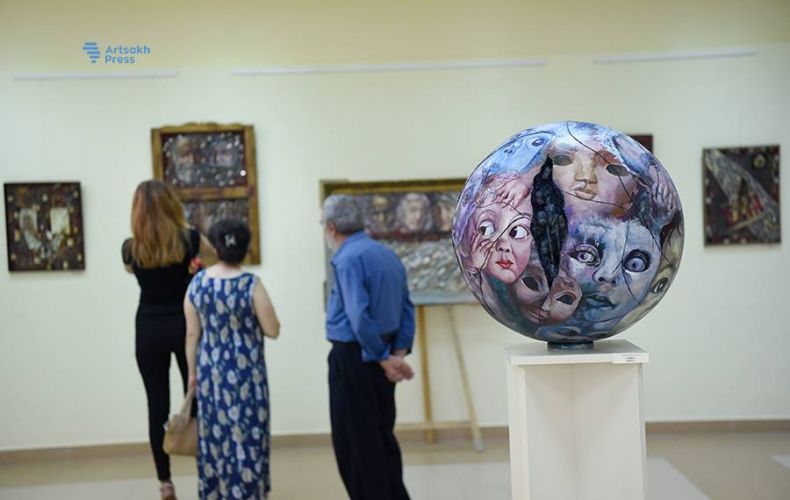 В Степанакерте состоится выставка картин

