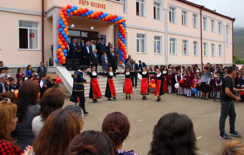 President Sahakyan partook at the solemn opening ceremony of the newly-constructed school building in Azokh village