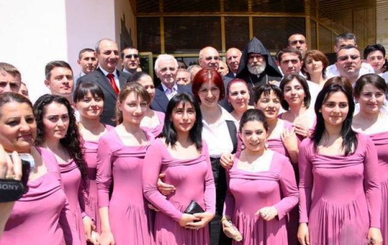 Memorable episodes of Aznavour's visit to Artsakh.Candlelight vigil to honor the world-famous singer to be held in Stepanakert