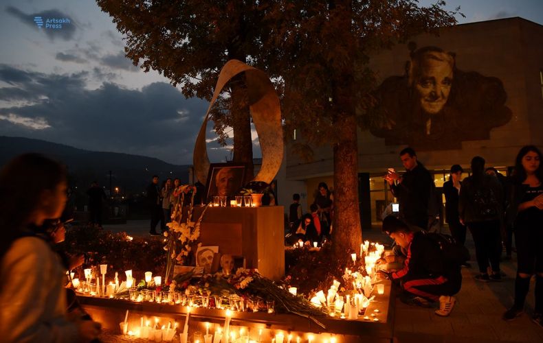Candlelight vigil in memory of Charles Aznavour held in Stepanakert (Photos)