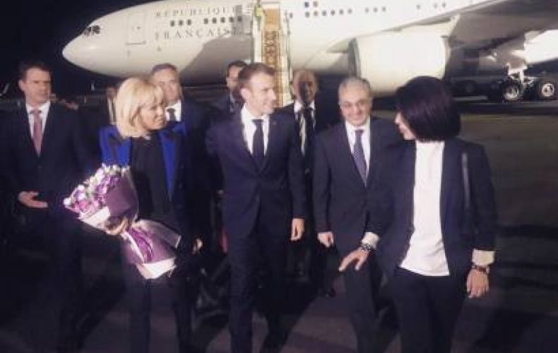 French President arrives in Yerevan