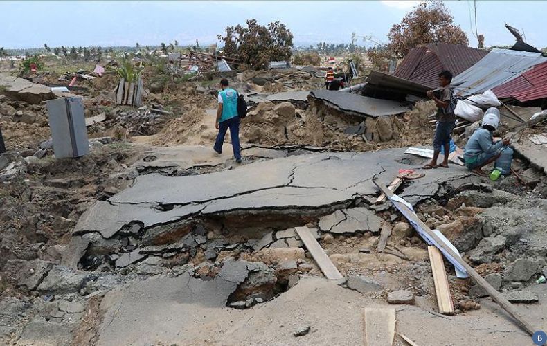 В Индонезии произошло новое мощное землетрясение
