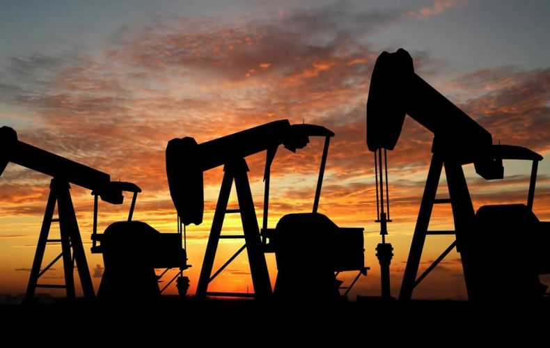 Цены на нефть снизились
