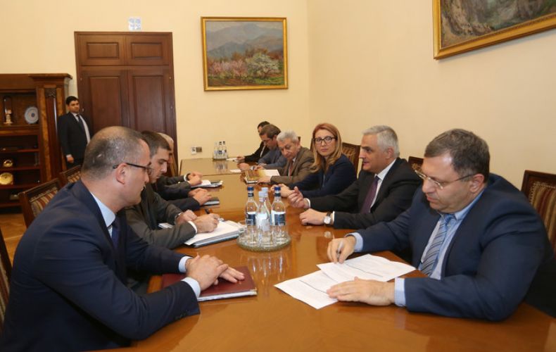 Delegation headed by Artsakh State Minister Grigory Martirosyan met with Acting Deputy Prime Minister of Armenia