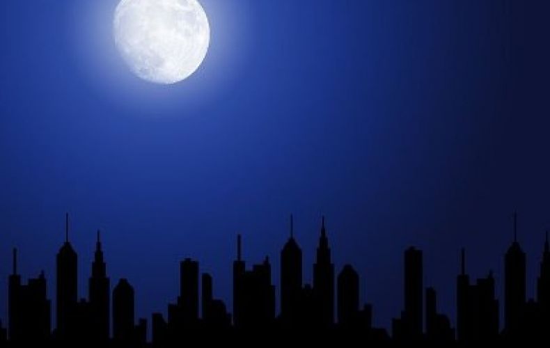 Искусственная «луна» заменит уличное освещение в Китае
