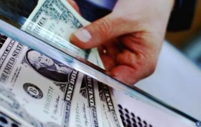 Dollar continues gaining value in Armenia