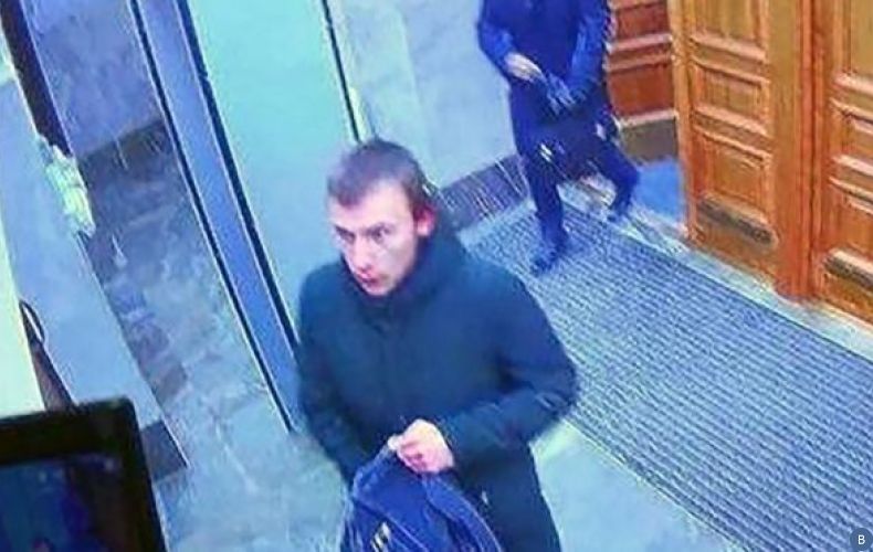 17-летний юноша устроил взрыв в здании ФСБ в Архангельске и погиб
