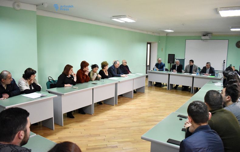 Shushi Technological University will have new conditions. Round table discussion was organized in the university