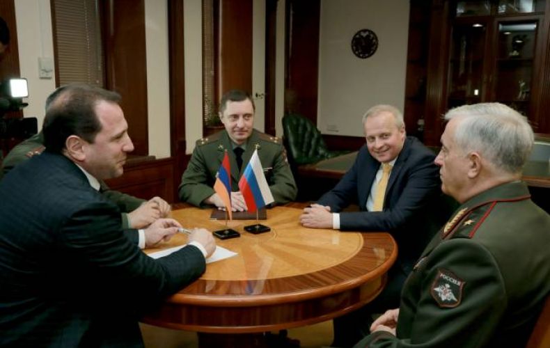 Դավիթ Տոնոյանն ընդունել է ՀՀ-ում ՌԴ դեսպան Սերգեյ Կոպիրկինին ՌԴ ռազմական կցորդի առաքելության ավարտի կապակցությամբ

