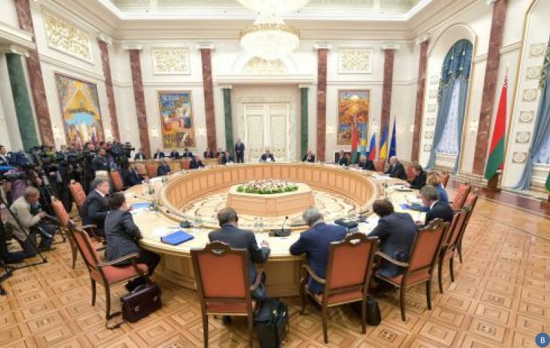 В Минске началась трехсторонняя встреча контактной группы по Украине
