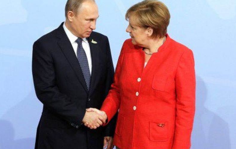 Putin and Merkel discuss Syrian settlement over phone