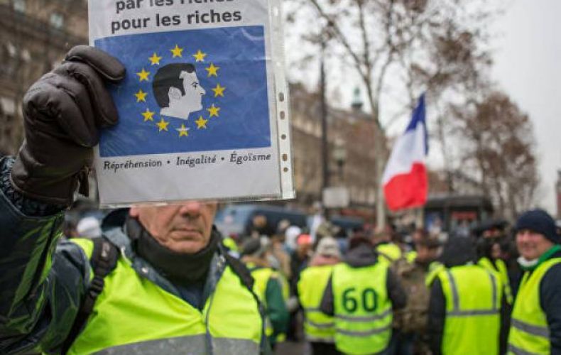 Ֆրանսիայում բենզինի թանկացման դեմ բողոքի ակցիայի 10 մասնակից է ձերբակալվել

