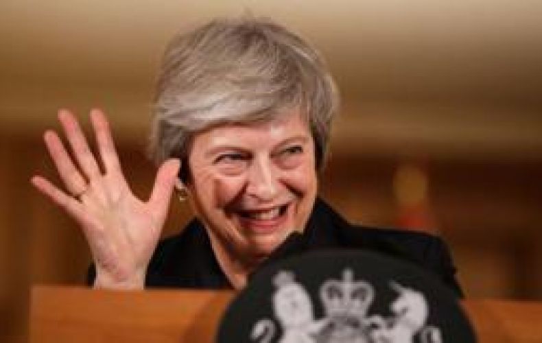Британские законодатели отвергли план Терезы Мэй по «Брекзиту»
