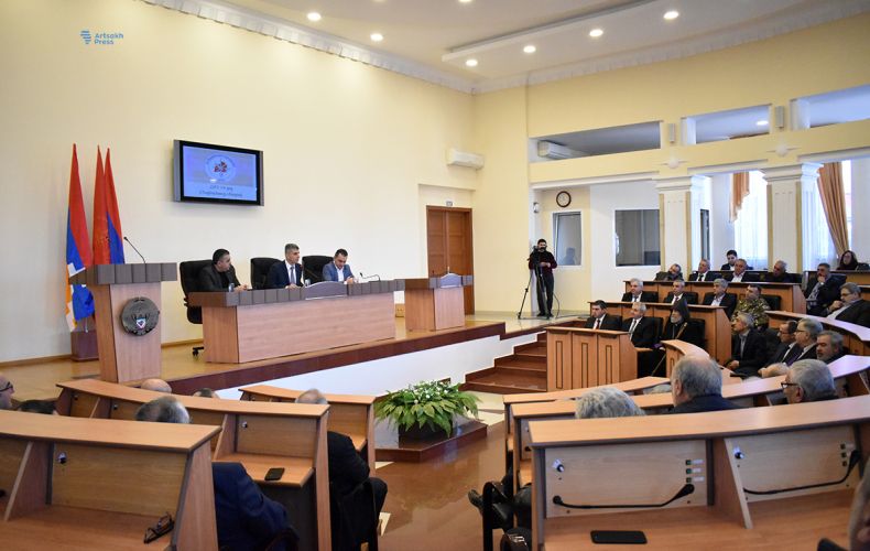 В Степанакерте стартовало 33-е Общее собрание АРФ Дашнакцутюн