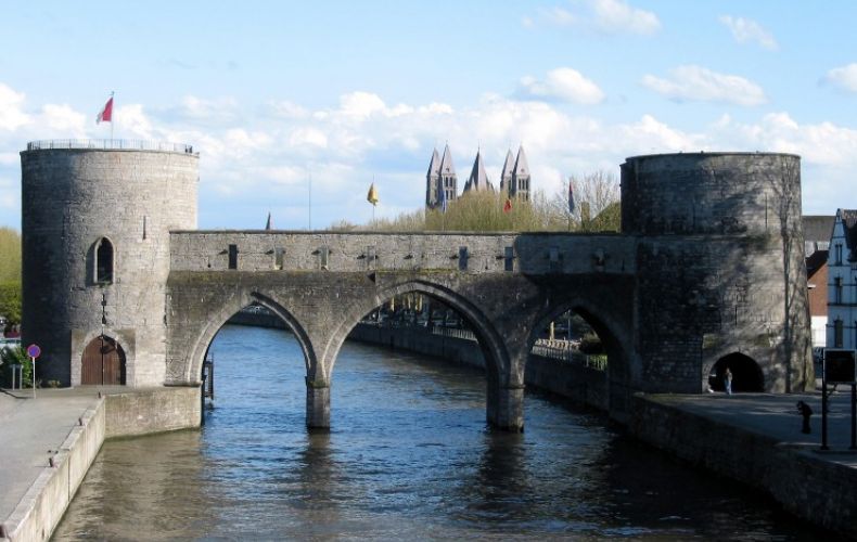 Բելգիայում պատրաստվում են XIII դարի կամուրջ ապամոնտաժել
