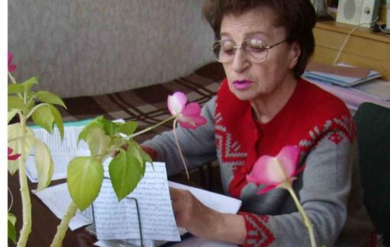 90 տարեկան հասակում կյանքից հեռացել է ՀՀ արվեստի վաստակավոր գործիչ Էլմիրա Հեքեքյանը


