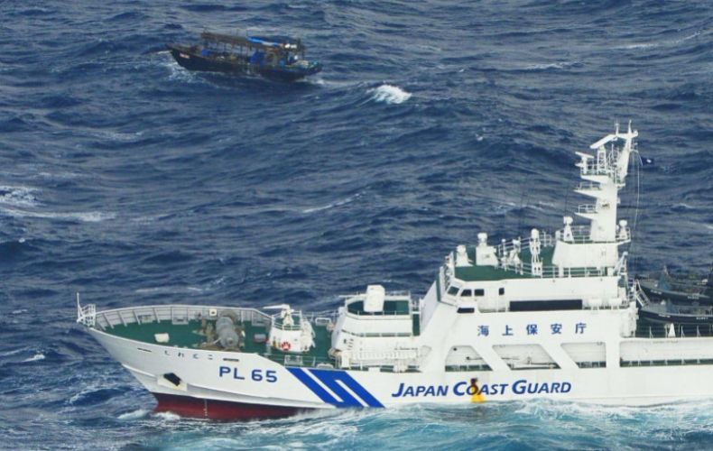 Ճապոնիայի ափերին ուղևարատար նավը առեղծվածային «ծովային արարածի» է բախվել. 87 մարդ տուժել է
