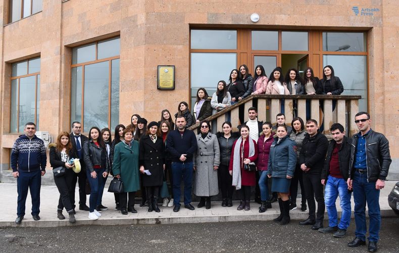«Ճանաչիր քո հայրենիքը» ծրագրի  շրջանակներում  Մեսրոպ  Մաշտոց  համալսարանի   ուսանողներն  այցելել  են  Մայր  Հայաստան