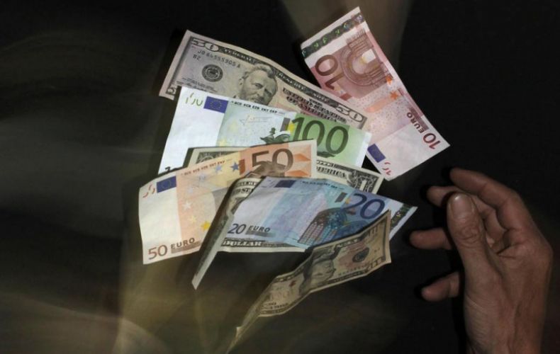 Դոլարի և եվրոյի գինն իջնում է. արտարժույթի փոխարժեքներն՝ այսօր
