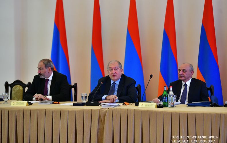 Bako Sahakyan partook at the meeting of the“Hayastan” All-Armenian Fund’s Board of Trustees
