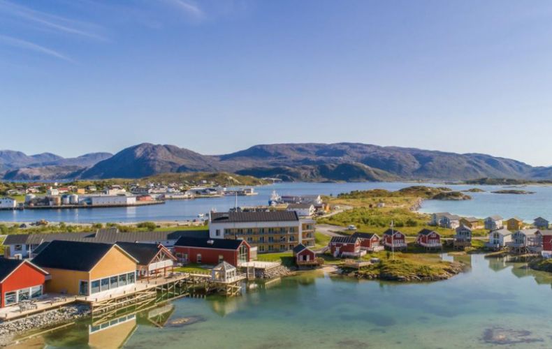 Նորվեգական կղզին, որտեղ ամռանն օրերը չեն մթնում, ցանկանում է դուրս գալ «ավանդական» ժամանակային գոտուց
