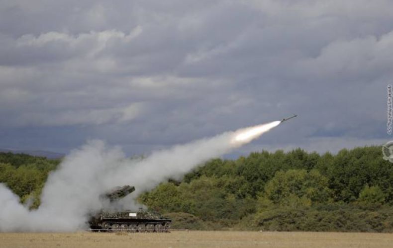 В Армении и Арцахе продолжаются боевые учения с участием зенитно-ракетных комплексов “С-300”