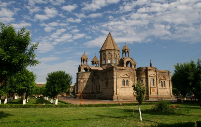 Сегодня отмечается Праздник Свв. Армянских Переводчиков - Саака и Месропа