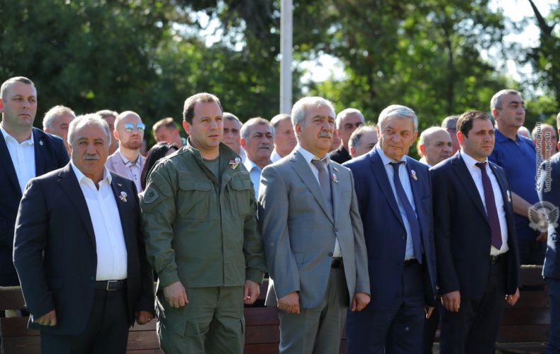 Министр обороны РА принял участие в церемонии открытия учебно-тренировочного лагеря СДЕ