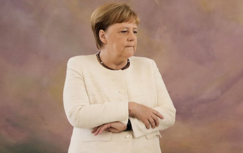 Дрожащую Меркель уличили в алкоголизме