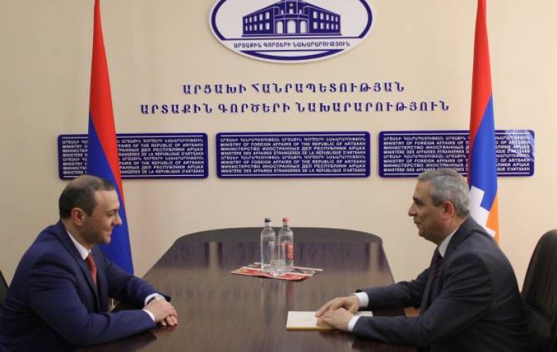 ԱԳՆ ղեկավարը հանդիպել է Հայաստանի Անվտանգության խորհրդի քարտուղարին