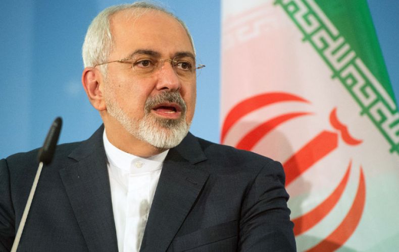 В Иране сообщили, от чего зависит степень соблюдения ядерной сделки

 

