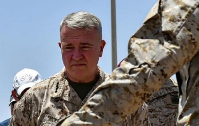 Глава Центкома США встретился в Рожава с командующим SDF